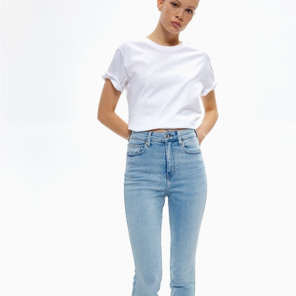 H&M HIGH RISE SKINNY LEG JEANS - Picture 2 of 9